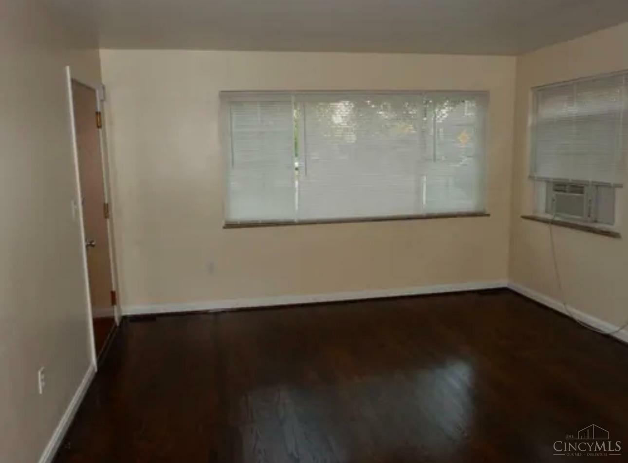 Property Photo:  3065 Glenmore Avenue  OH 45238 