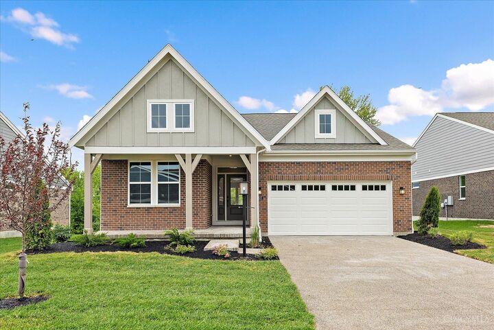 4517 Renaissance Park Drive  Middletown OH 45005 photo