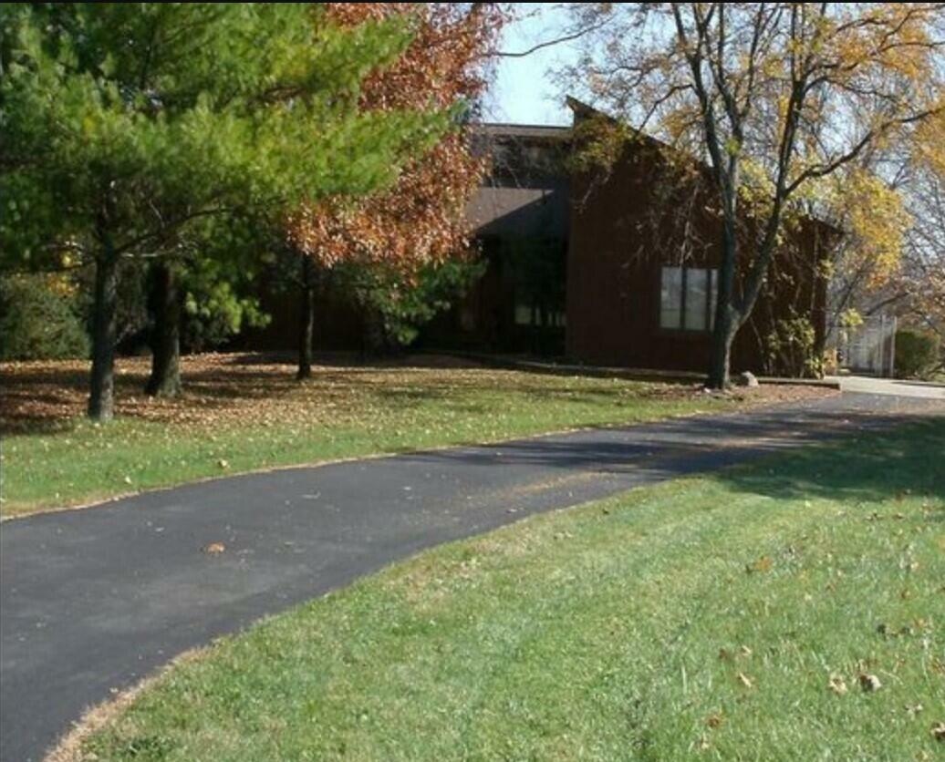 8559 Olde Worthington Road  Westerville OH 43082 photo
