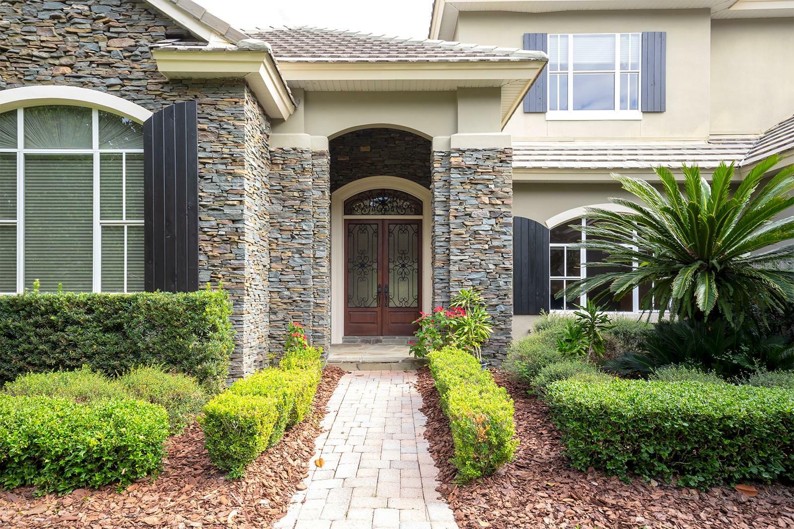 Property Photo:  3277 Lakeview Oaks Drive  FL 32779 