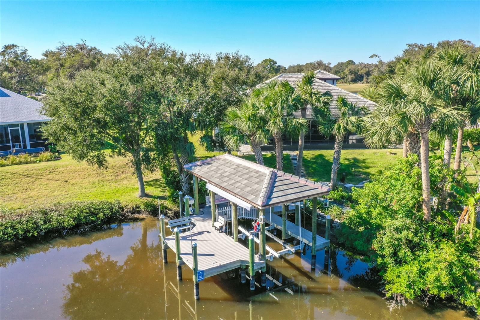 Property Photo:  100 Seaside Point  FL 32136 