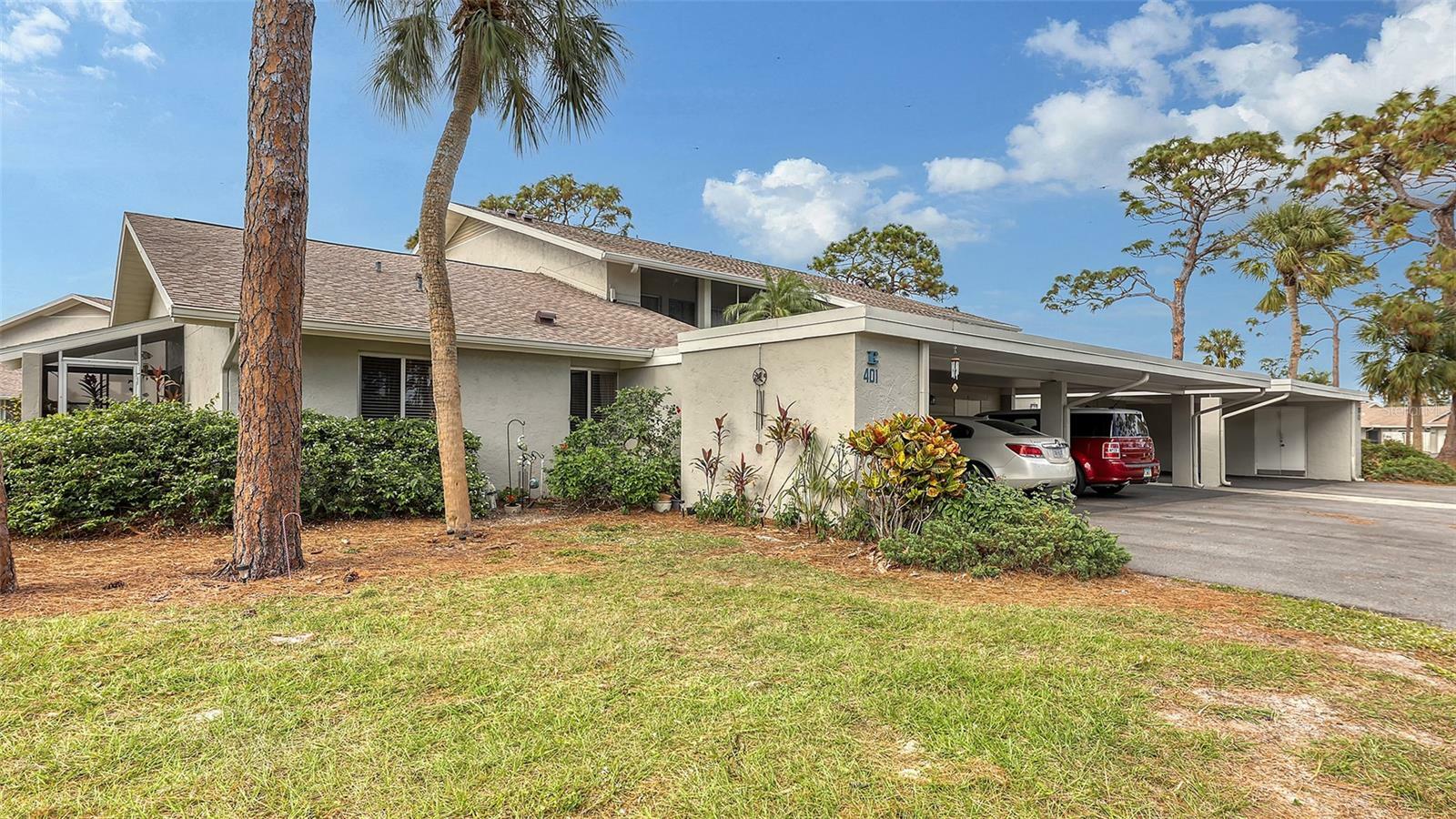 Property Photo:  405 Pinebrook Crescent 5  FL 34285 