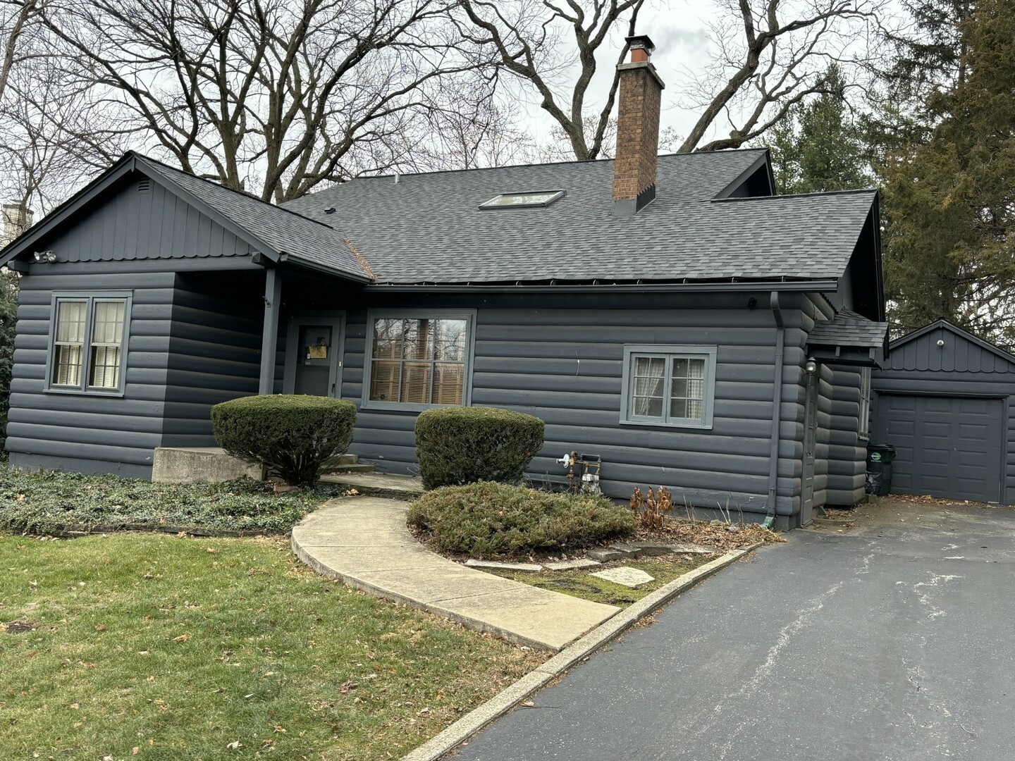 Property Photo:  6130 S Grant Street  IL 60527 