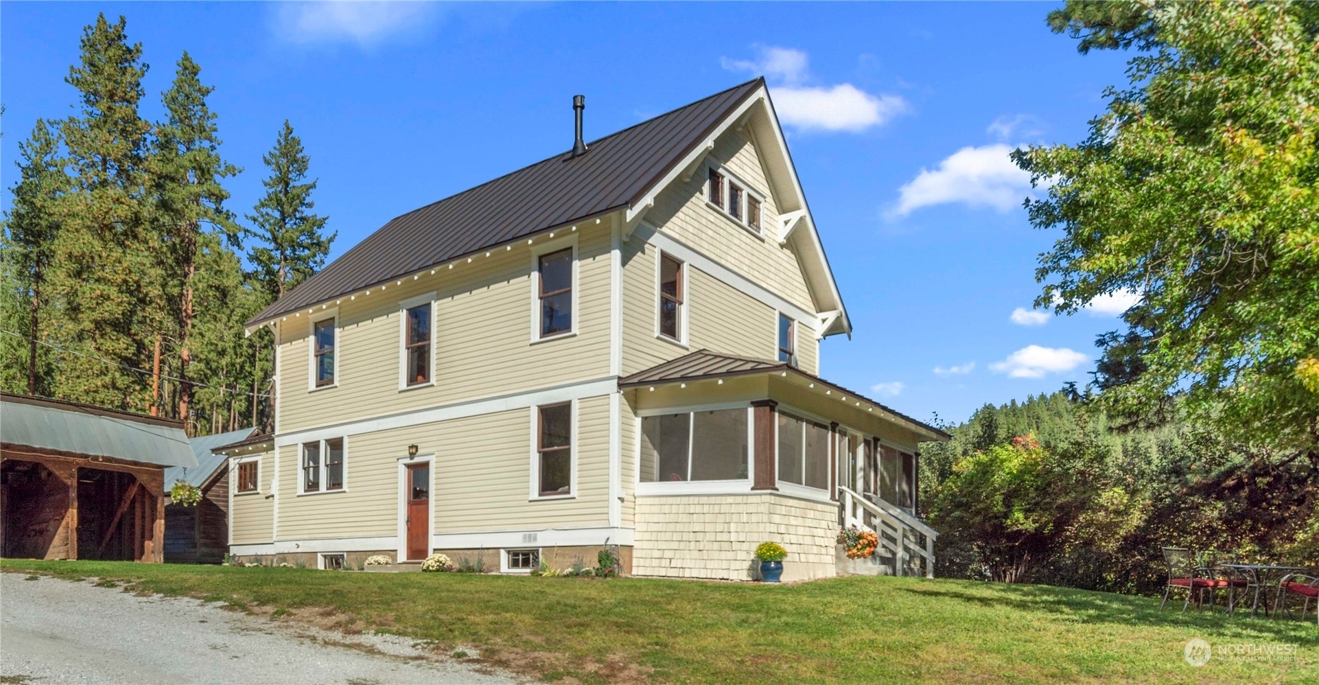 Property Photo: 19032 Chiwawa Loop Road WA 98826