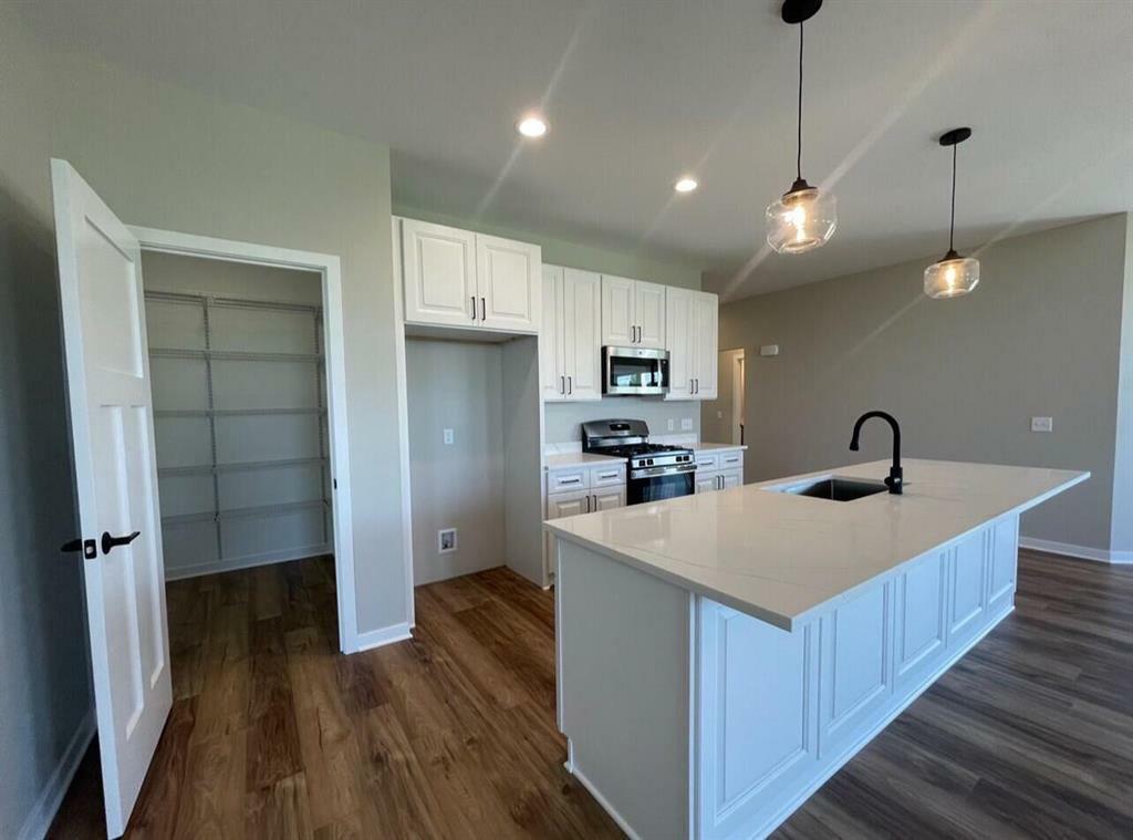 Property Photo: 313 Teri Lee Lane WI 53576