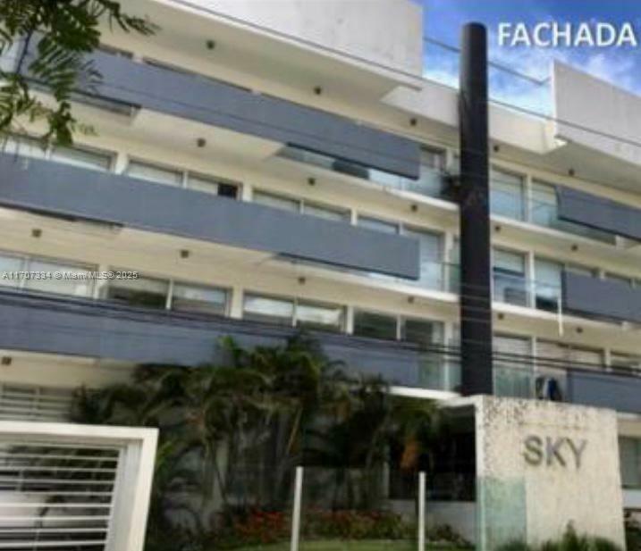 Property Photo:  Sky Condominium Equipetrol Norte Calle J 404   SANTA CRUZ 