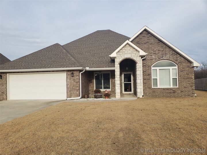 614 Club House Drive  Muskogee OK 74403 photo