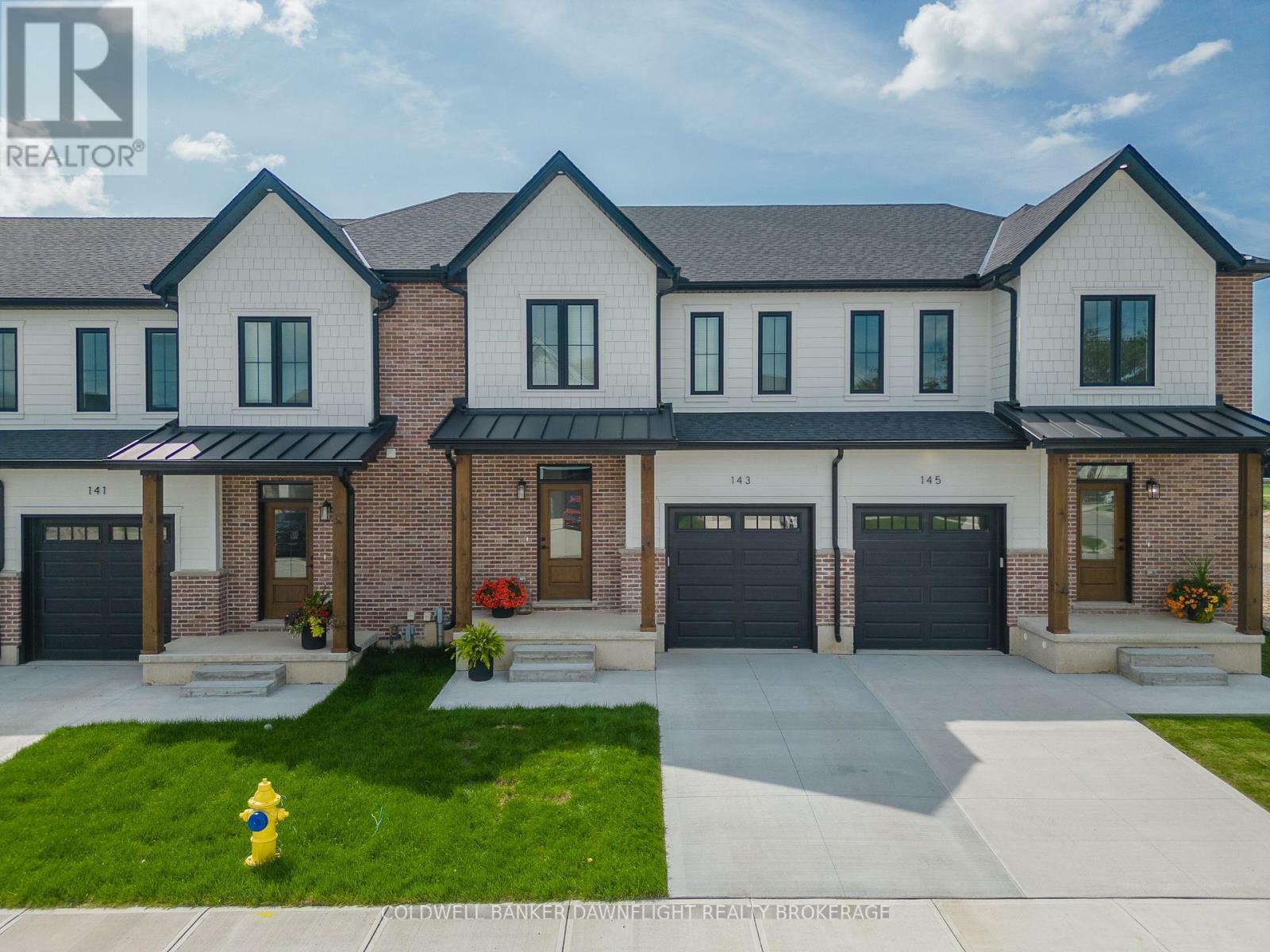 Property Photo: 147 Scotts Drive 27 ON N0M 2J0
