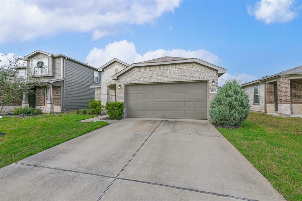 Property Photo:  6735 Cortenridge Lane  TX 77048 