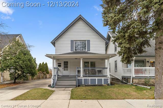 Property Photo:  812 Mason St  MI 48124 