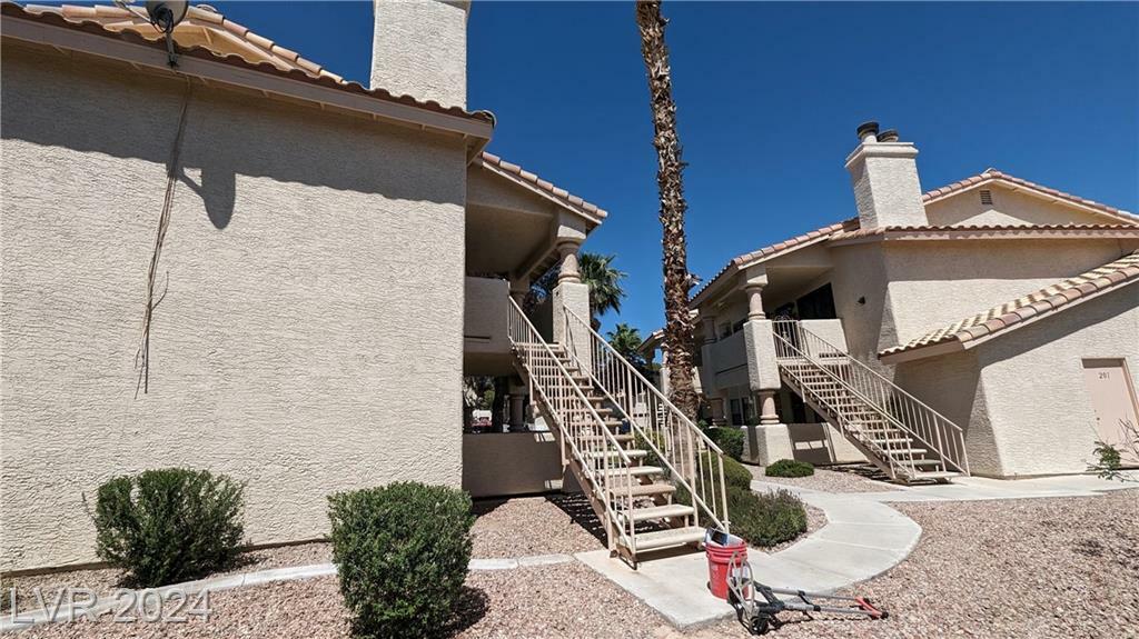 Property Photo:  1316 Pinto Rock Lane 202  NV 89128 