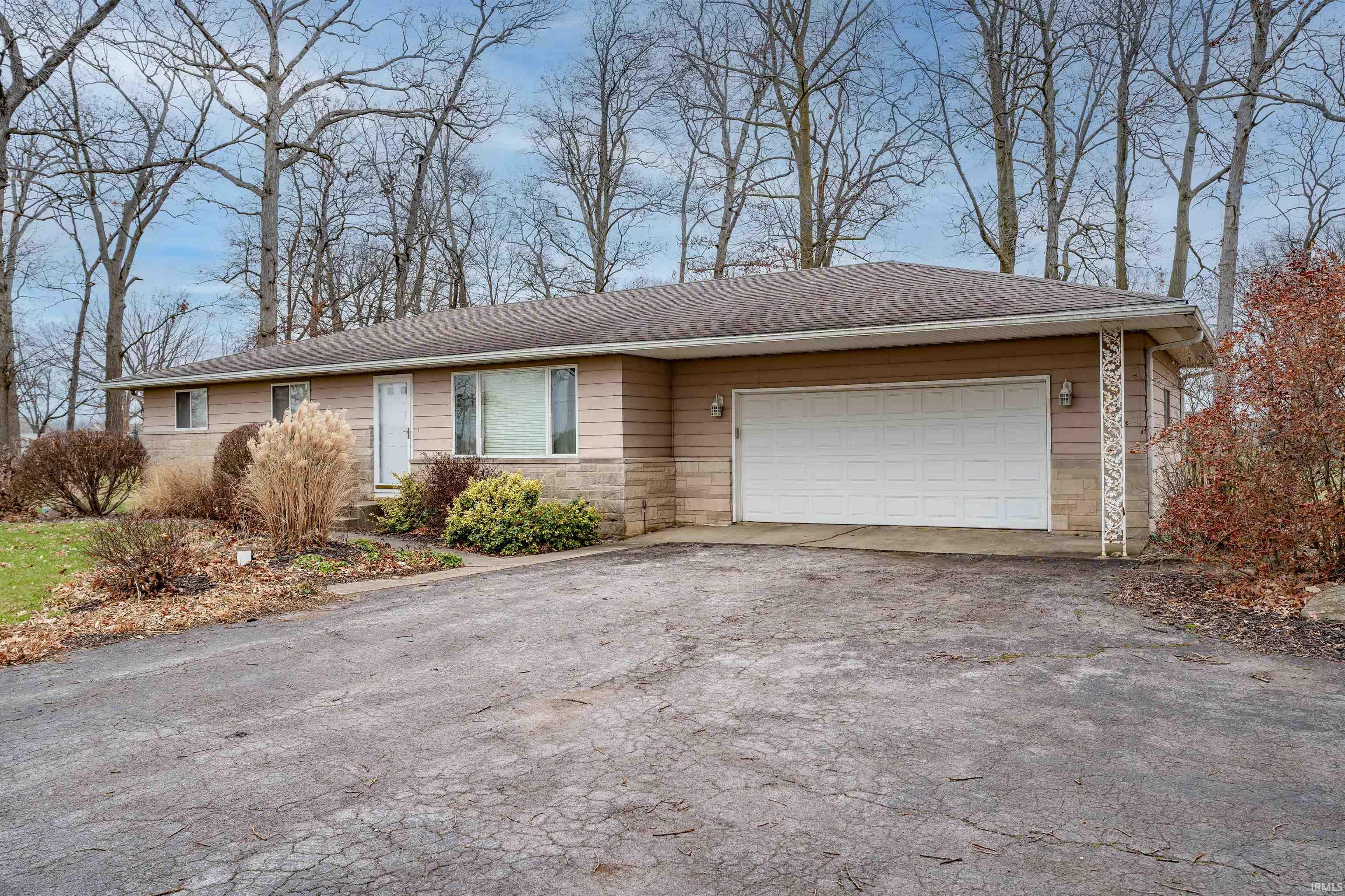 Property Photo:  11718 Hand Road  IN 46818-9319 