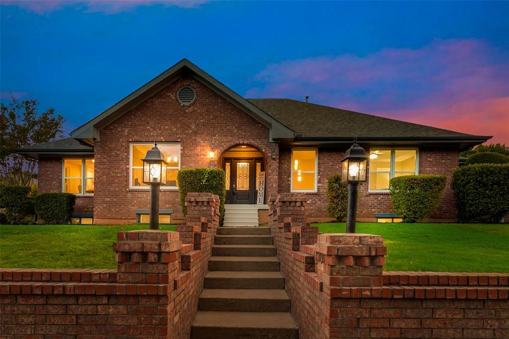 Property Photo:  1315 Hardage Lane  TX 76034 