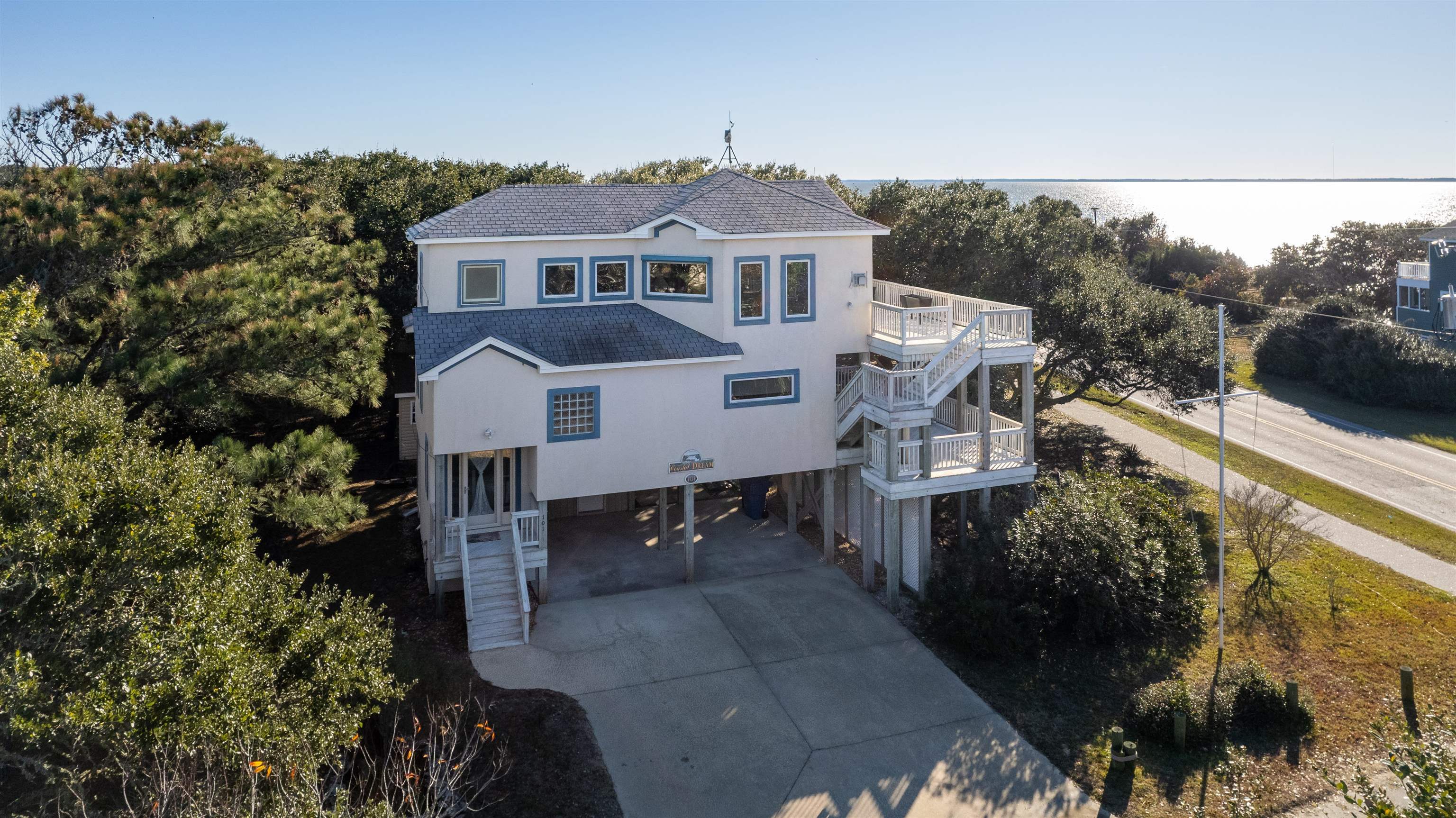 Property Photo: 101 Sound Sea Avenue NC 27949