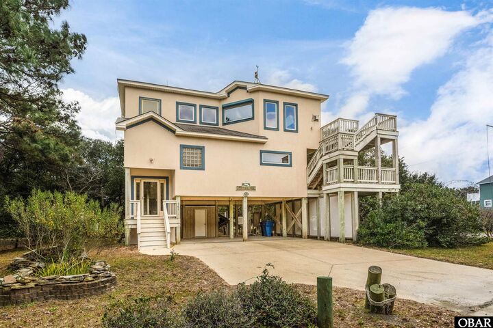 Property Photo:  101 Sound Sea Avenue  NC 27949 