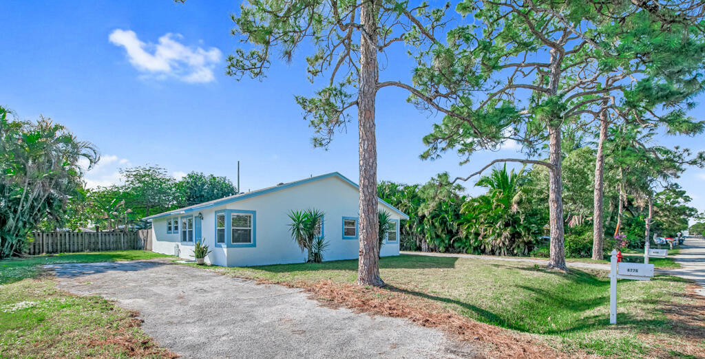 Property Photo:  4776 Carver Street  FL 33463 