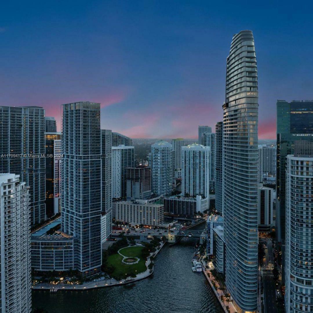 Property Photo:  300 Biscayne Blvd Way 4603  FL 33131 