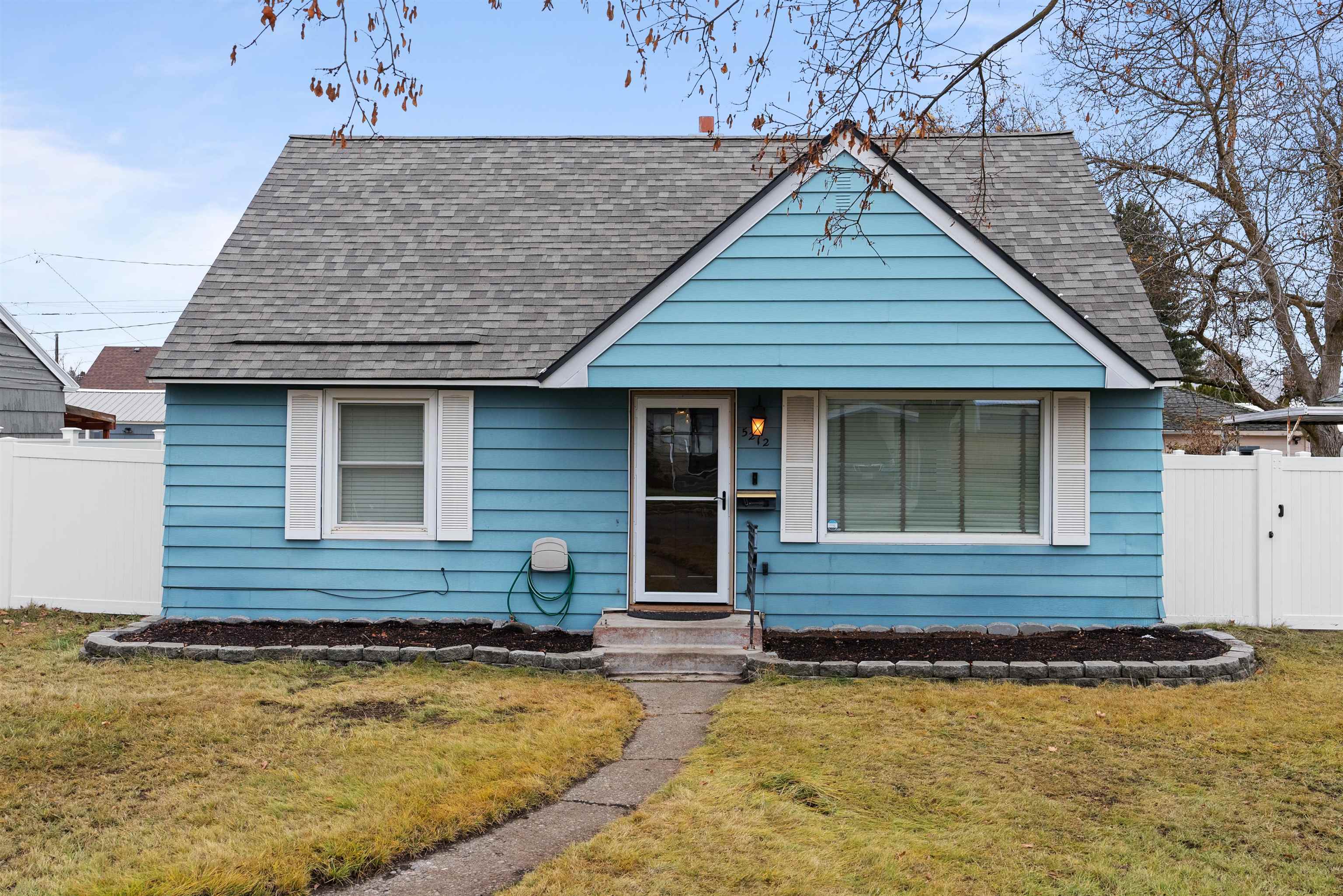 Property Photo:  5212 N Cedar St  WA 99205 