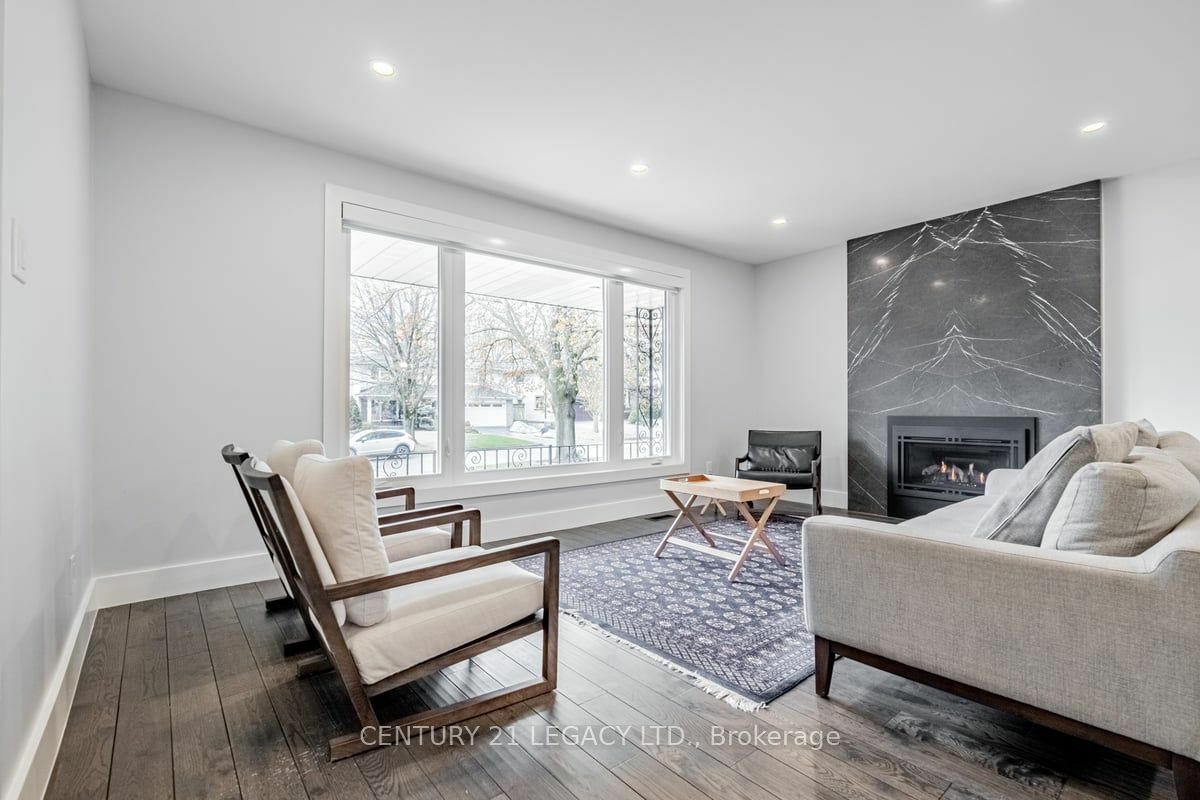 Property Photo:  22 Shortland Cres  ON M9R 2T3 