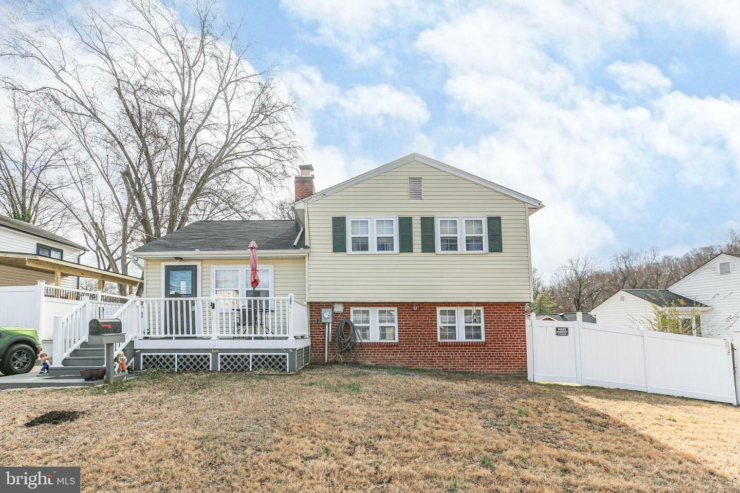 Property Photo:  1523 Margaret Street  VA 22191 