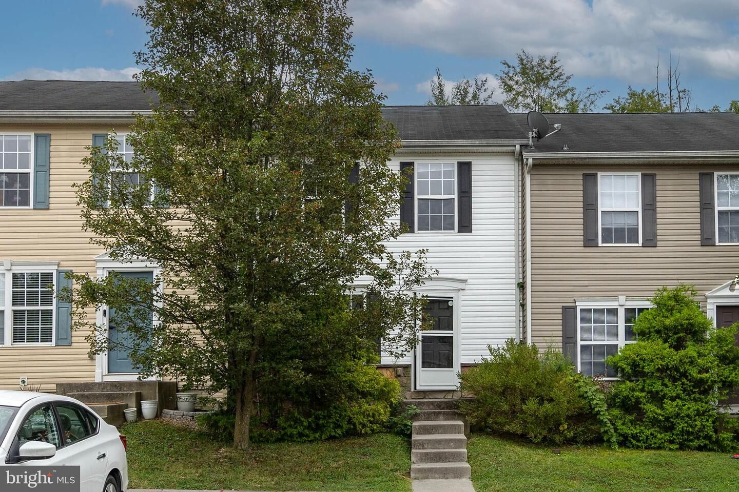 Property Photo: 205 Eastside VA 22602