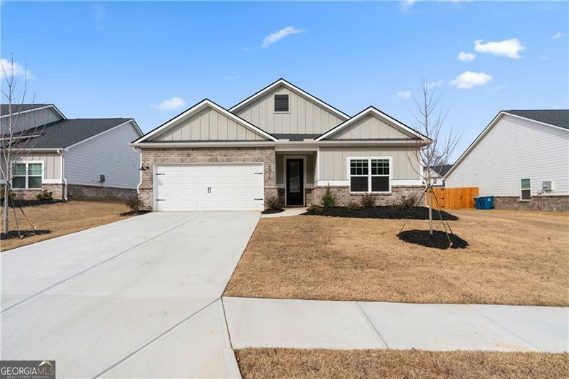 Property Photo: 3934 Saddle Bag Court GA 30019