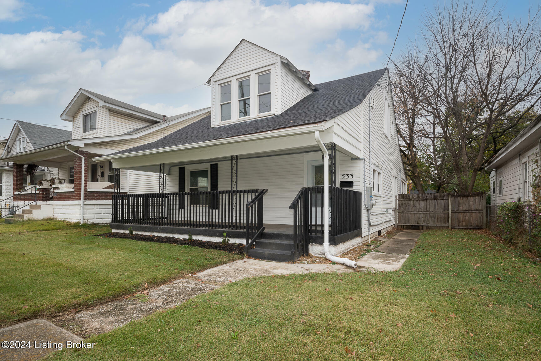 Property Photo:  533 W Whitney Ave  KY 40215 