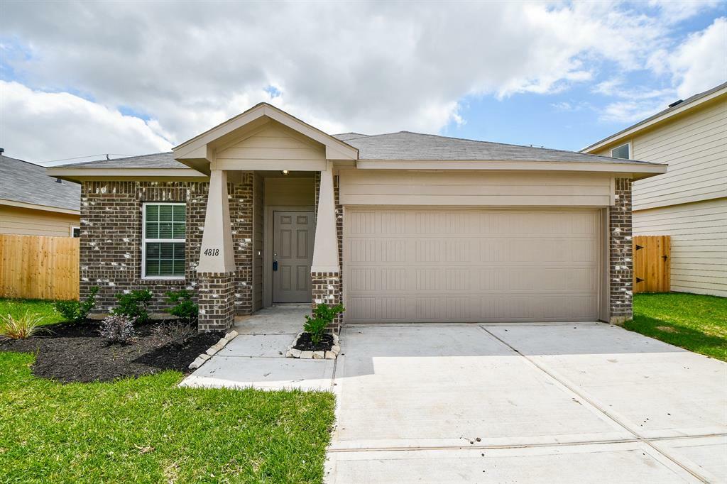 Property Photo:  4818 S Richwood Drive  TX 77469 