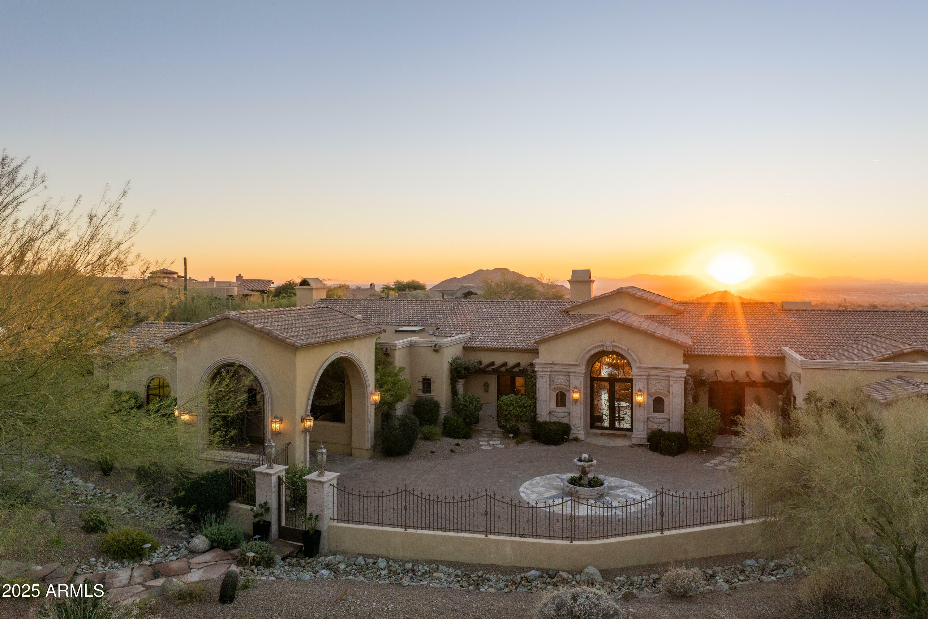 Property Photo:  4308 N Sage Creek Circle  AZ 85207 