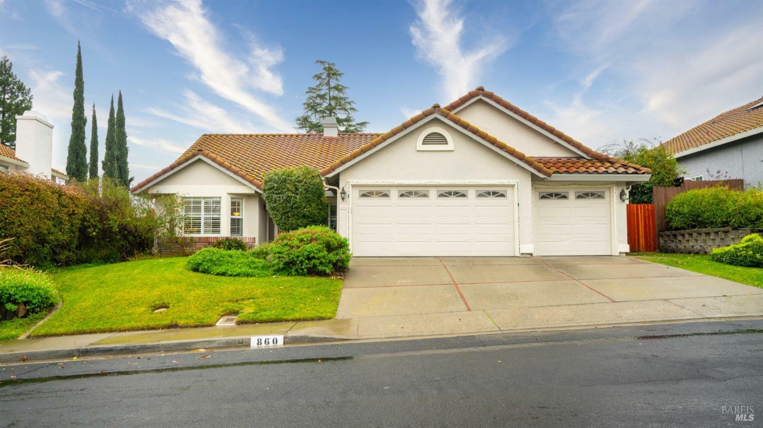 860 Woburn Court  Vacaville CA 95688 photo