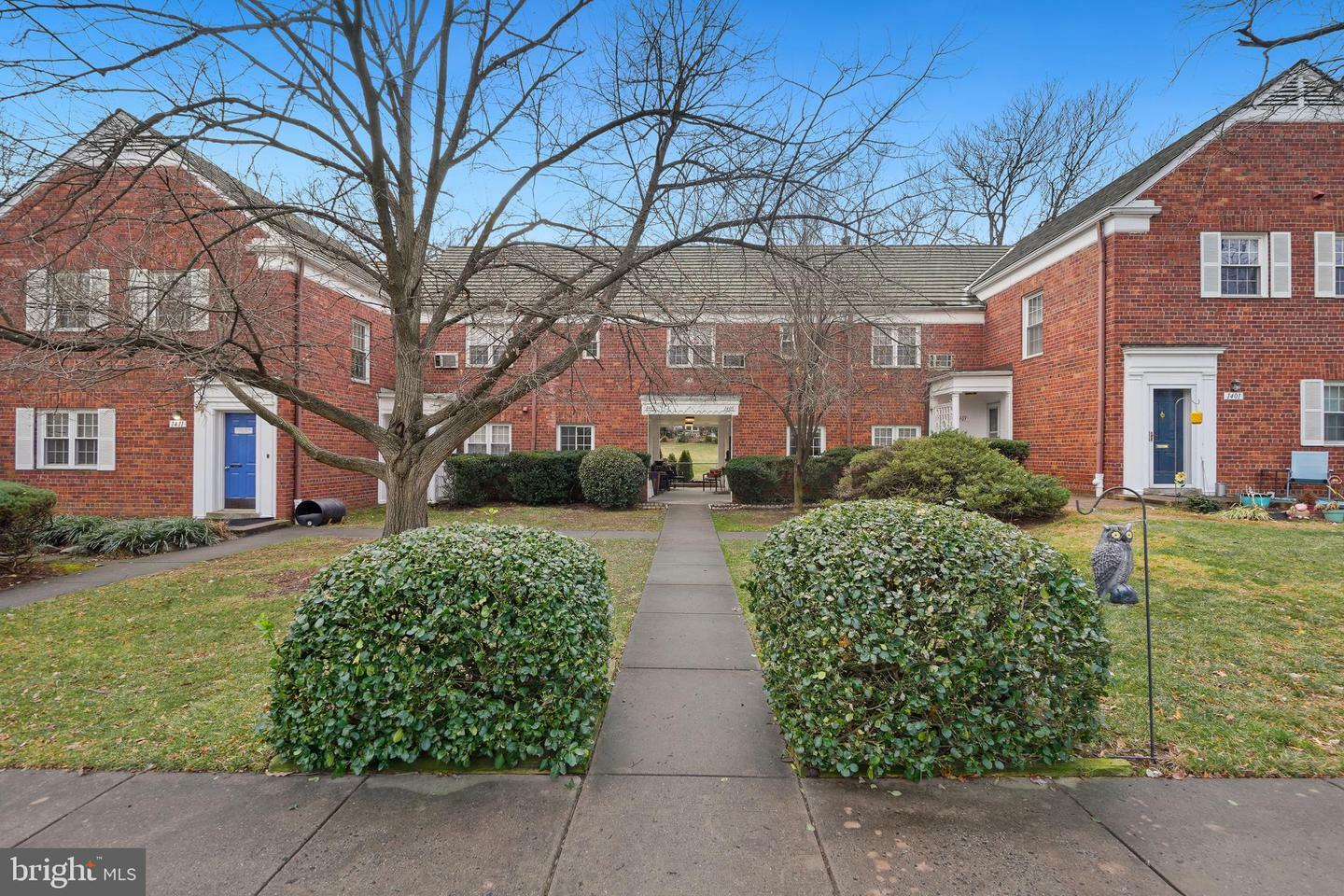 Property Photo:  1405 Martha Custis Drive  VA 22302 