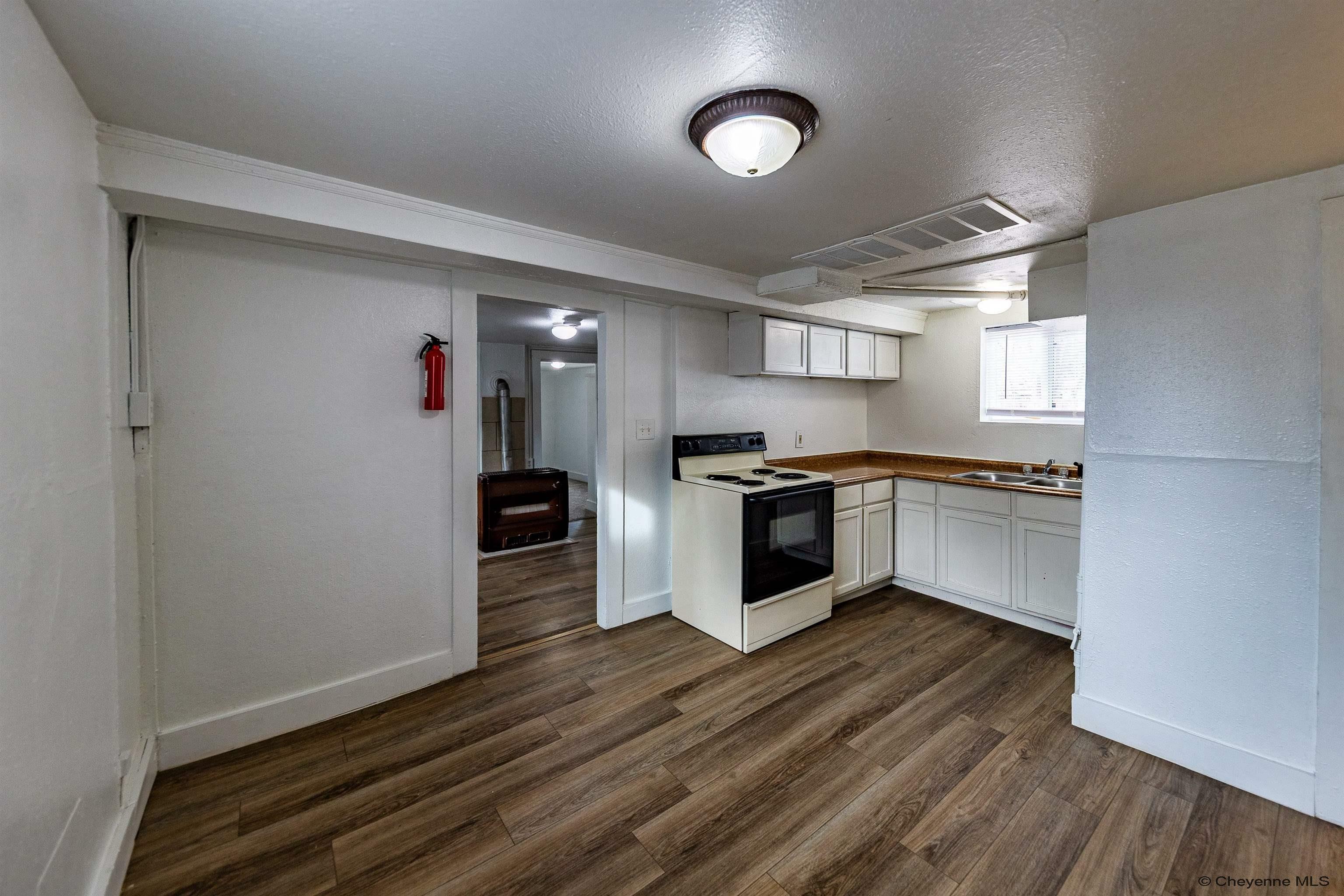Property Photo: 508 E 19th St WY 82001