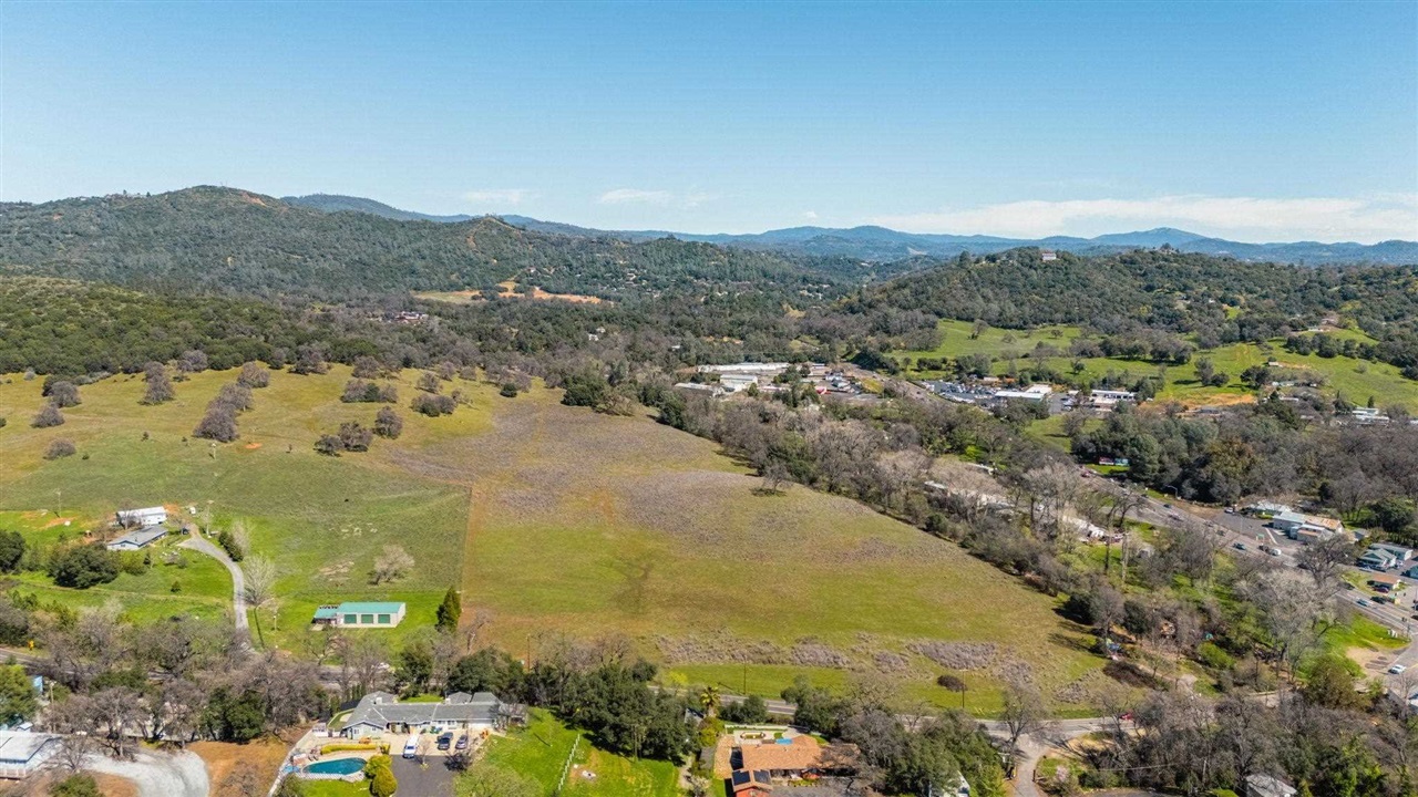 Property Photo:  18515 Rawhide  CA 95327 