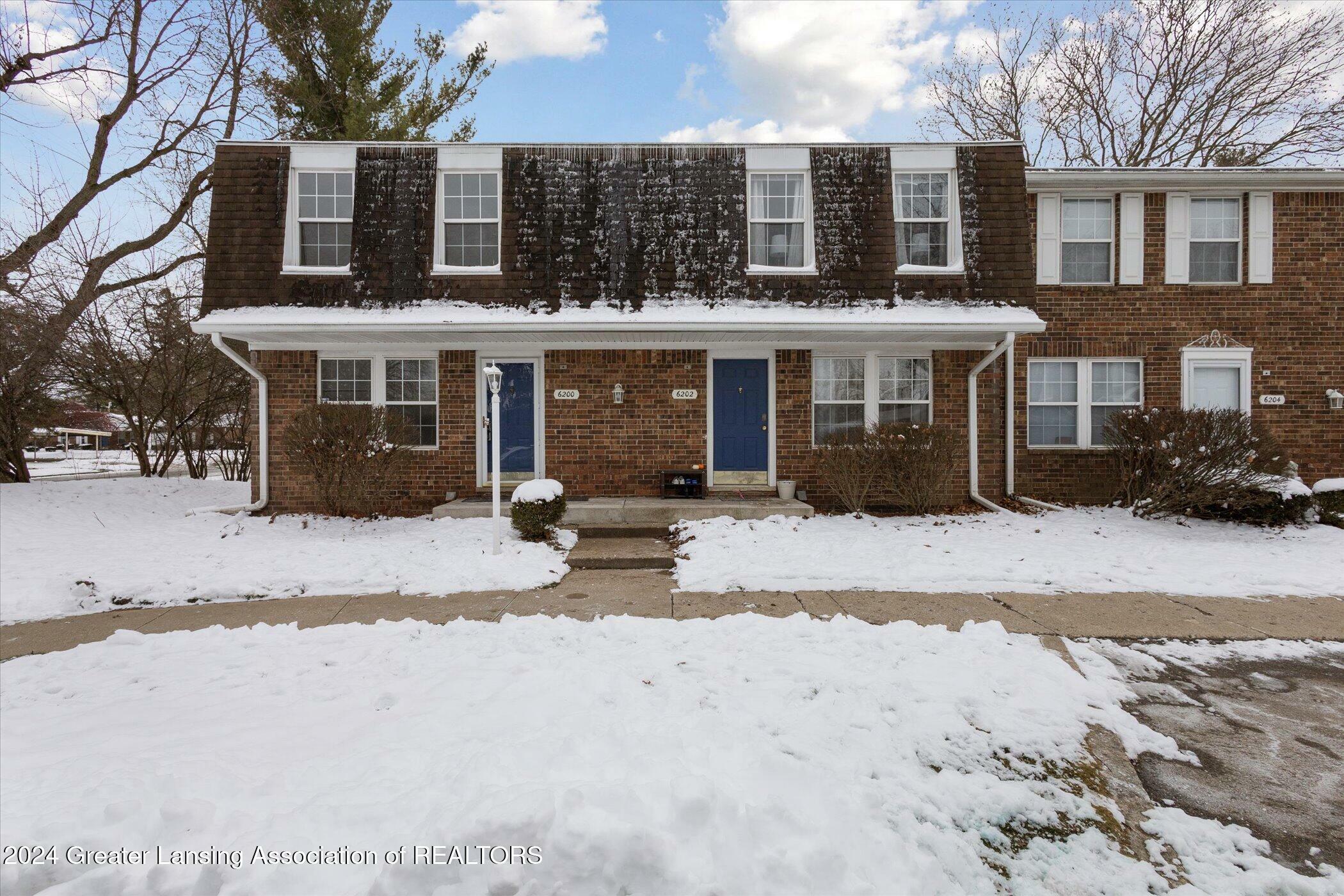 Property Photo:  6202 Beechfield Drive  MI 48911 