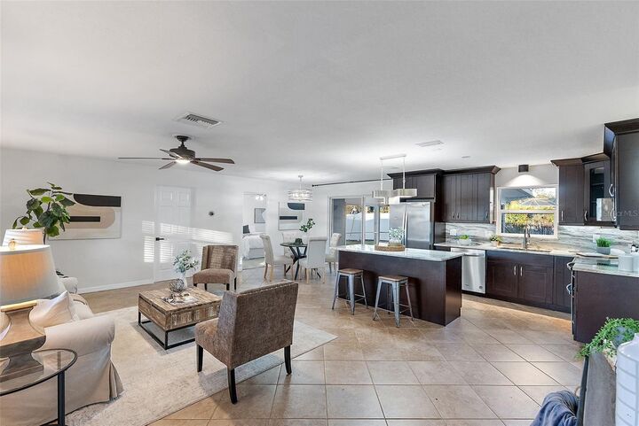 Property Photo: 2461 61st Lane N FL 33710