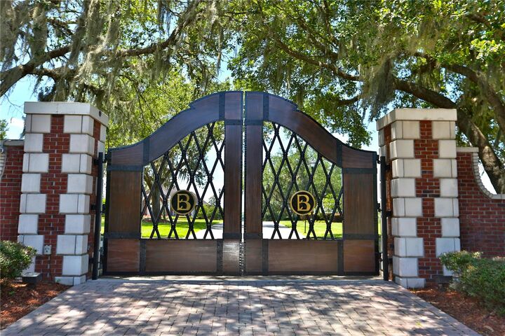 Property Photo: 6500 &Amp 6800 NW 193rd Street FL 32667