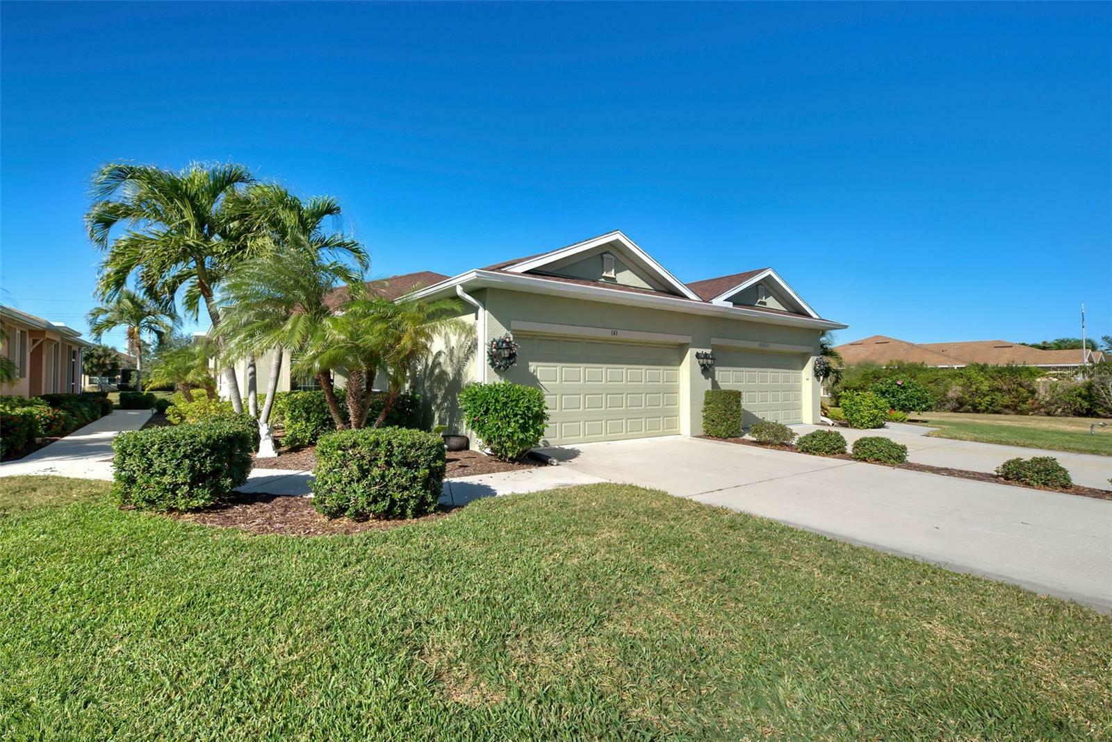 Property Photo:  143 Fontanelle Circle  FL 34292 