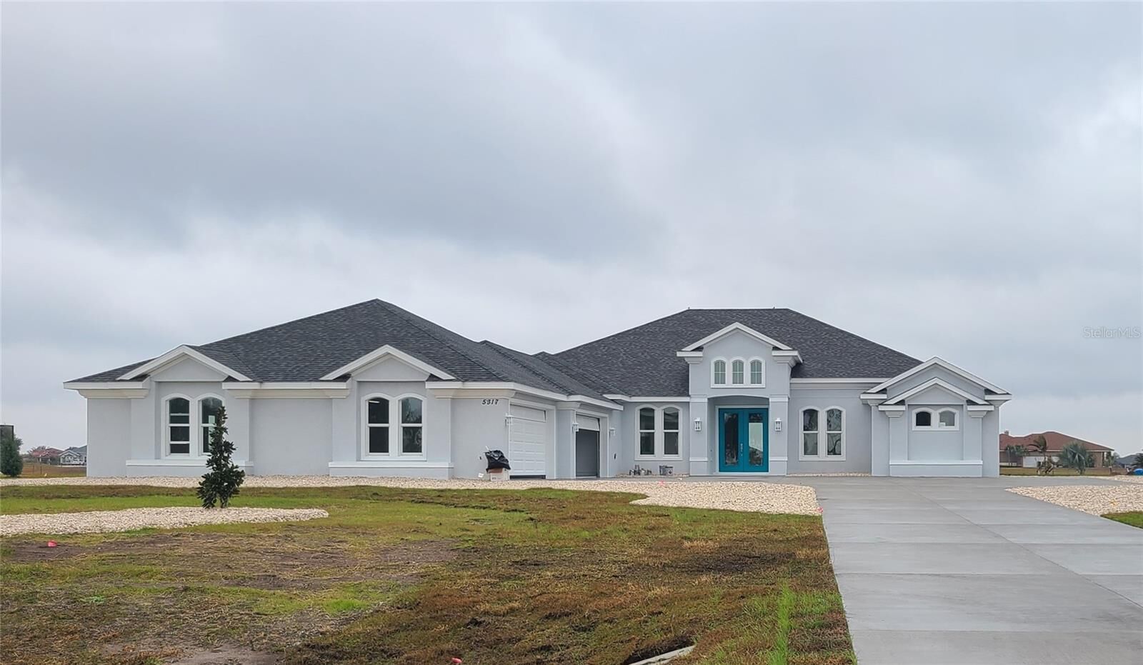 Property Photo:  5317 Lake Venice Drive  FL 33598 