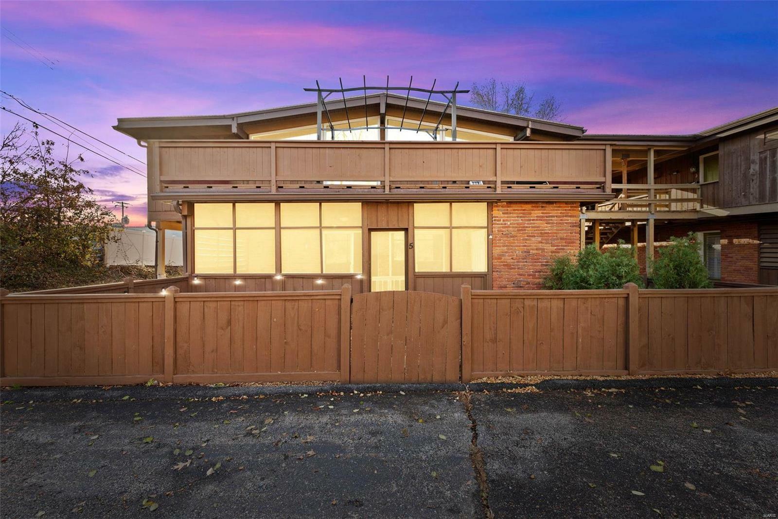 Property Photo: 110 Coral Terrace 5 MO 63011