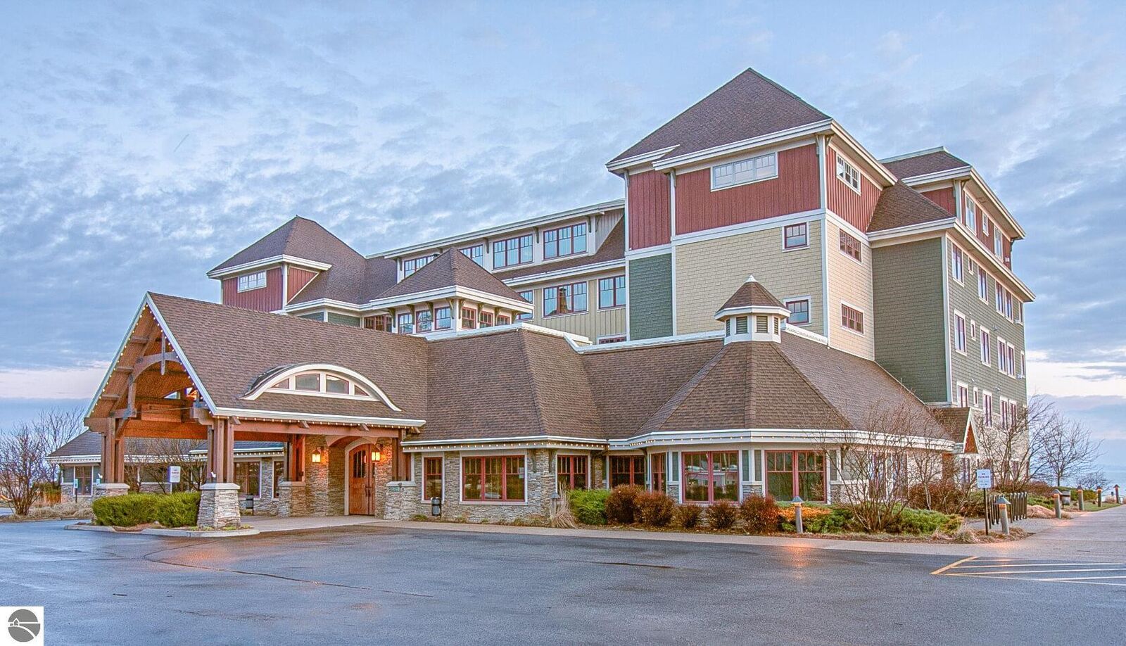 Property Photo:  2035 N US-31 N 305  MI 49686 