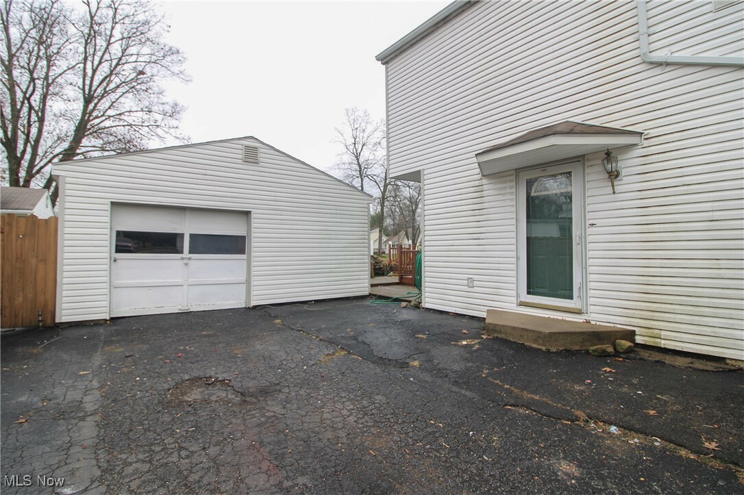 Property Photo:  244 Shields Road  OH 44512 