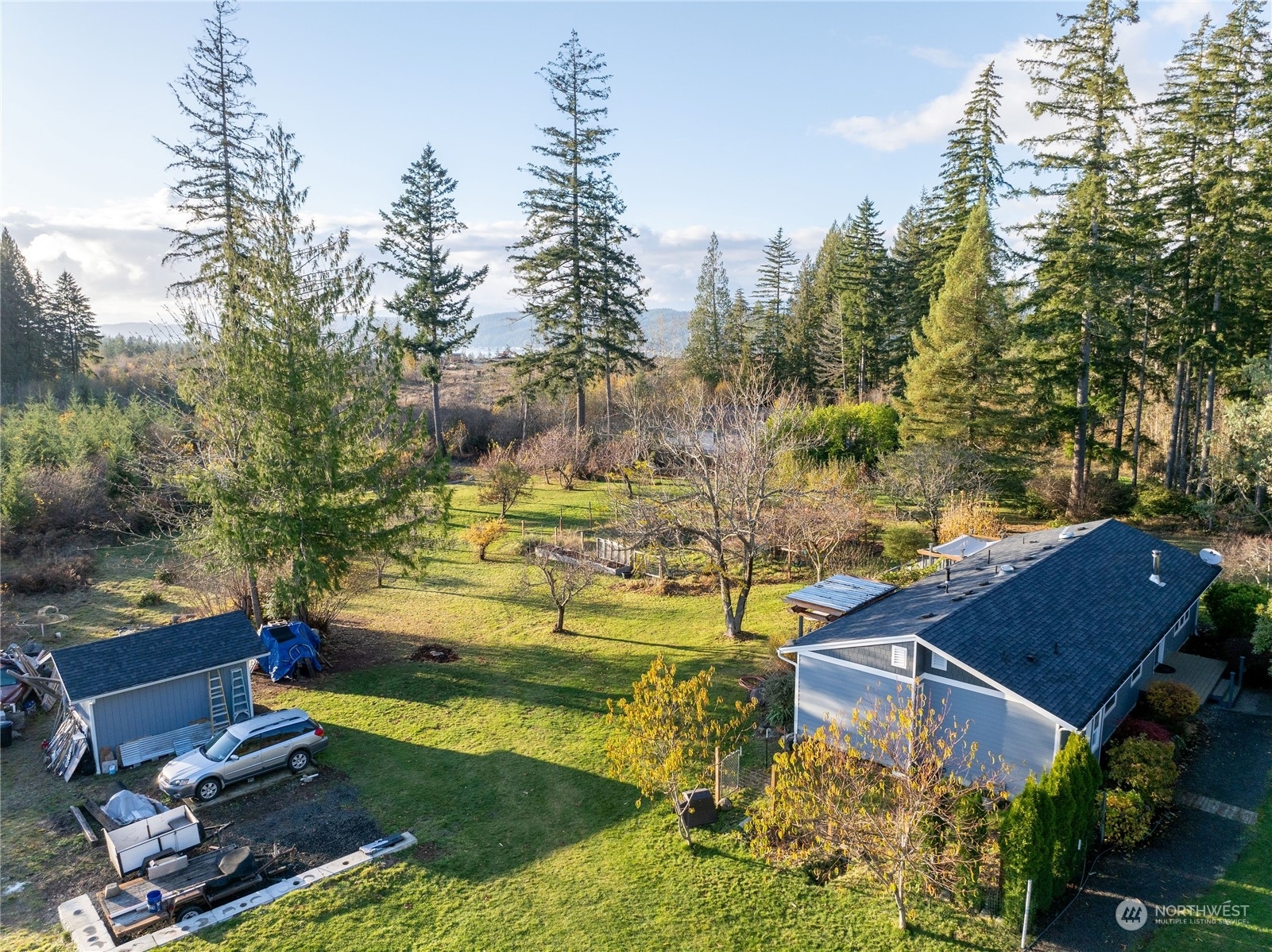 Property Photo:  890 E Cedar Street  WA 98528 