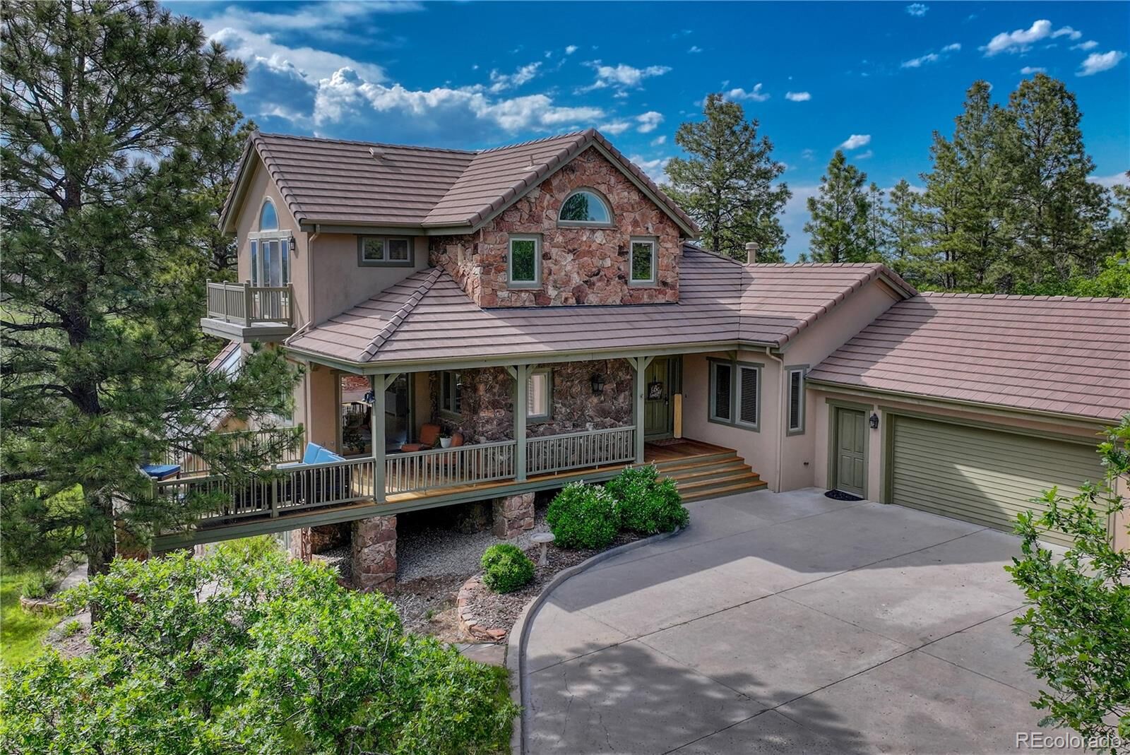 Property Photo: 5519 Ponderosa Drive CO 80134