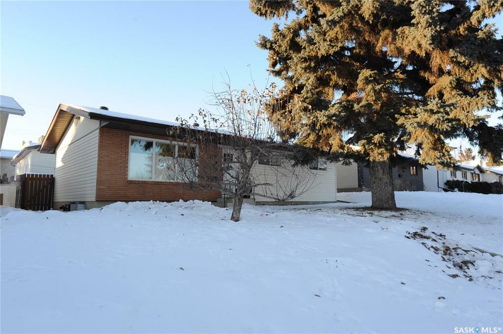 1107 McMillan Avenue  Saskatoon SK S7L 2T9 photo