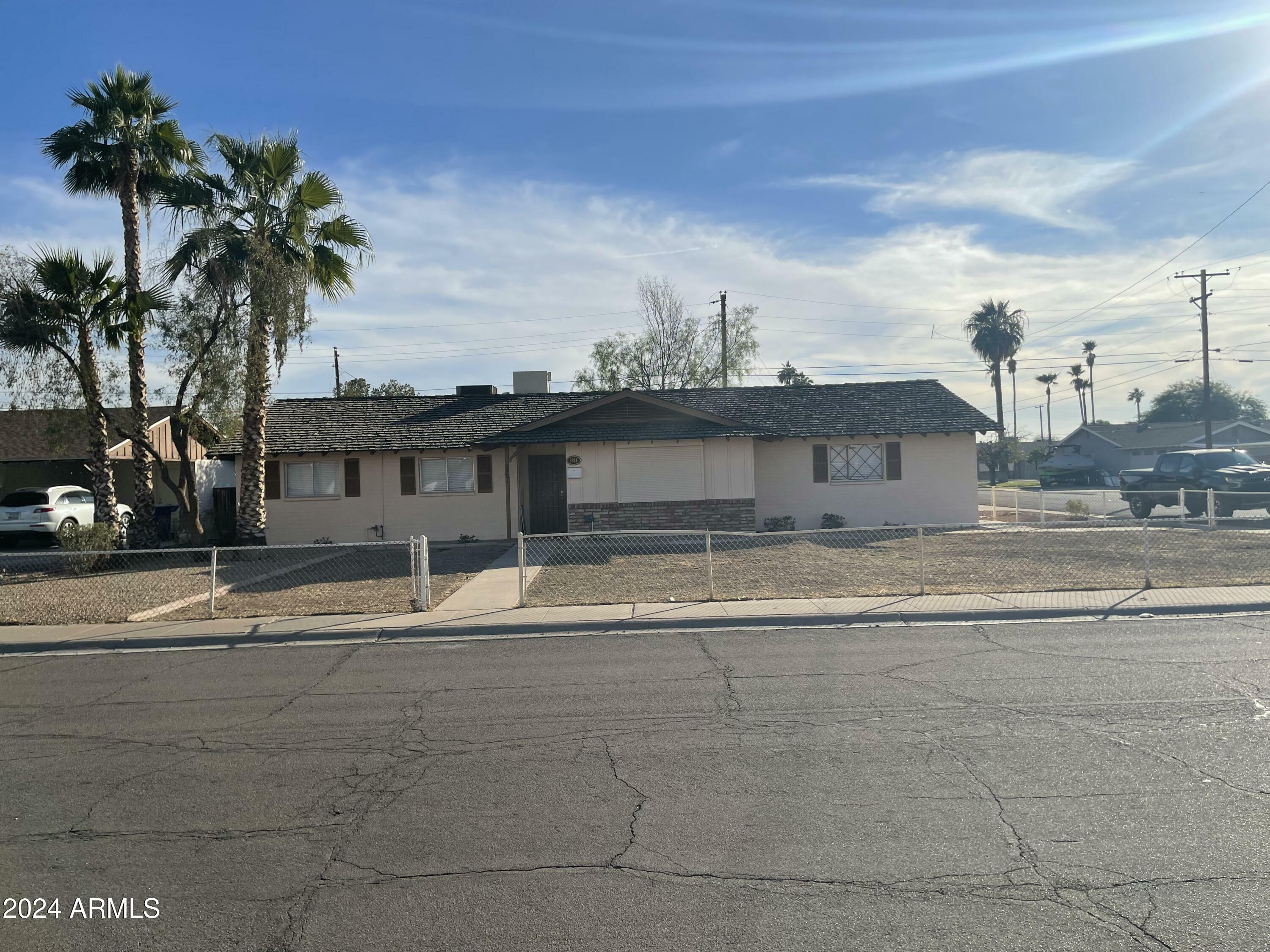 Property Photo:  1851 E Palmcroft Drive  AZ 85282 