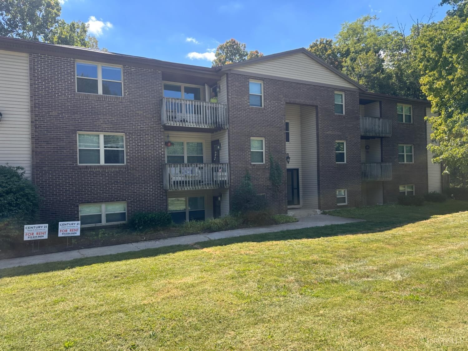 Property Photo:  715 W Chestnut Street  OH 45056 
