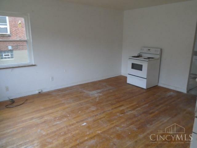 Property Photo:  2953 Boudinot Avenue  OH 45238 