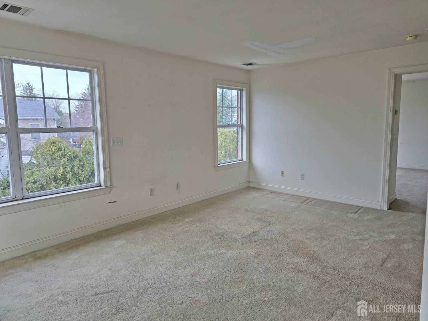 Property Photo:  86 Central Avenue 53  NJ 08840 