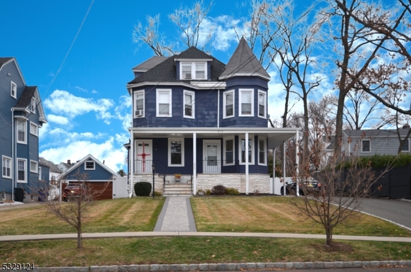 Property Photo:  312 Park St  NJ 07090 