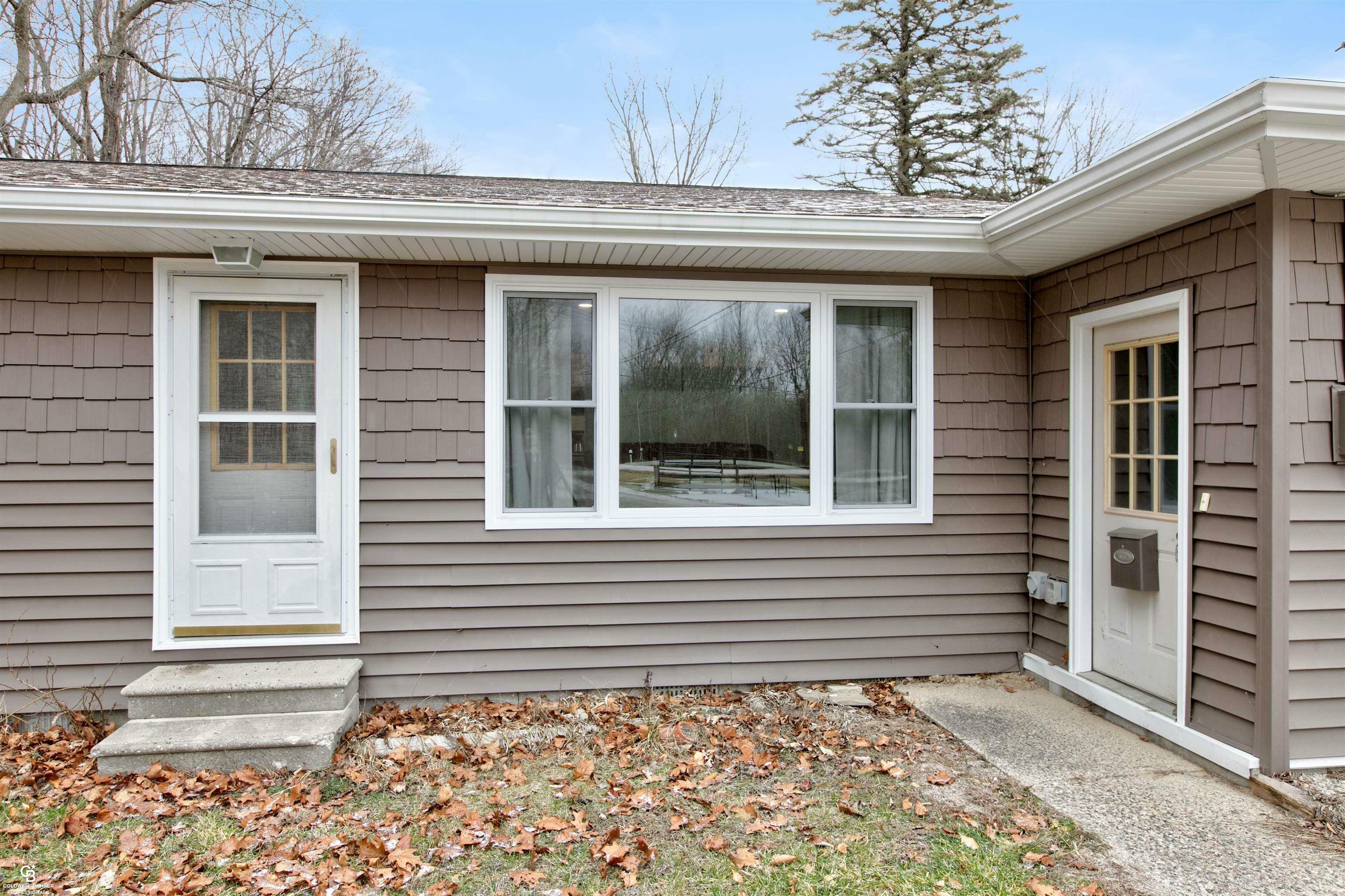 Property Photo:  5258 Fitzgerald Rd Road  MI 48079 